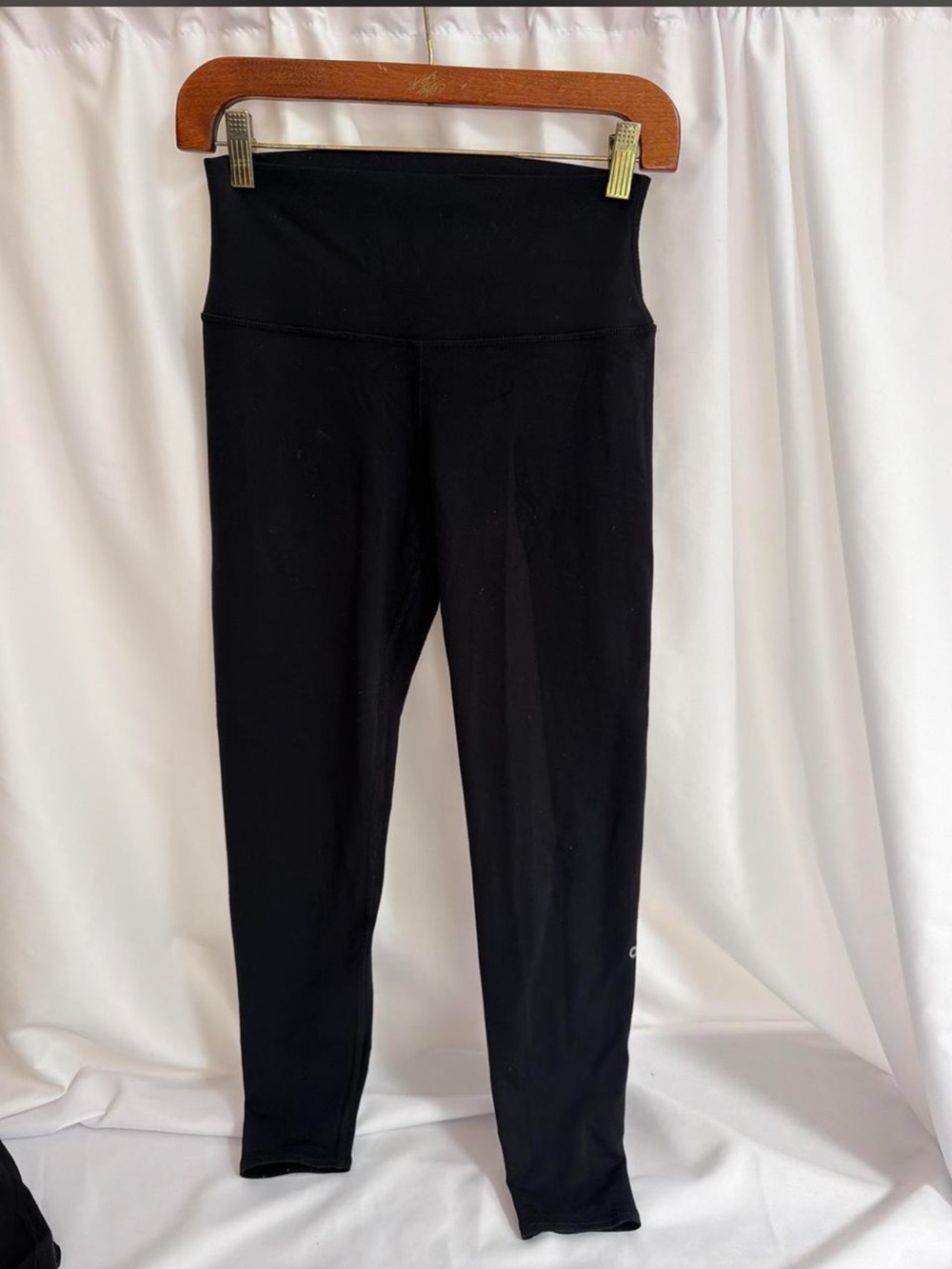Black Alo High-Waist Leggings - Stretch Comfort